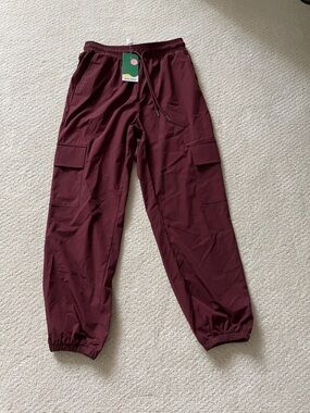 HALARA Maroon Drawstring Cargo Joggers